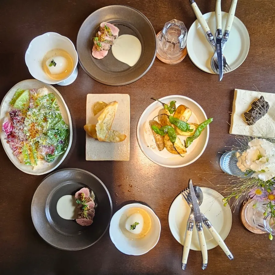 난산리식당 런치 코스 시작 접시