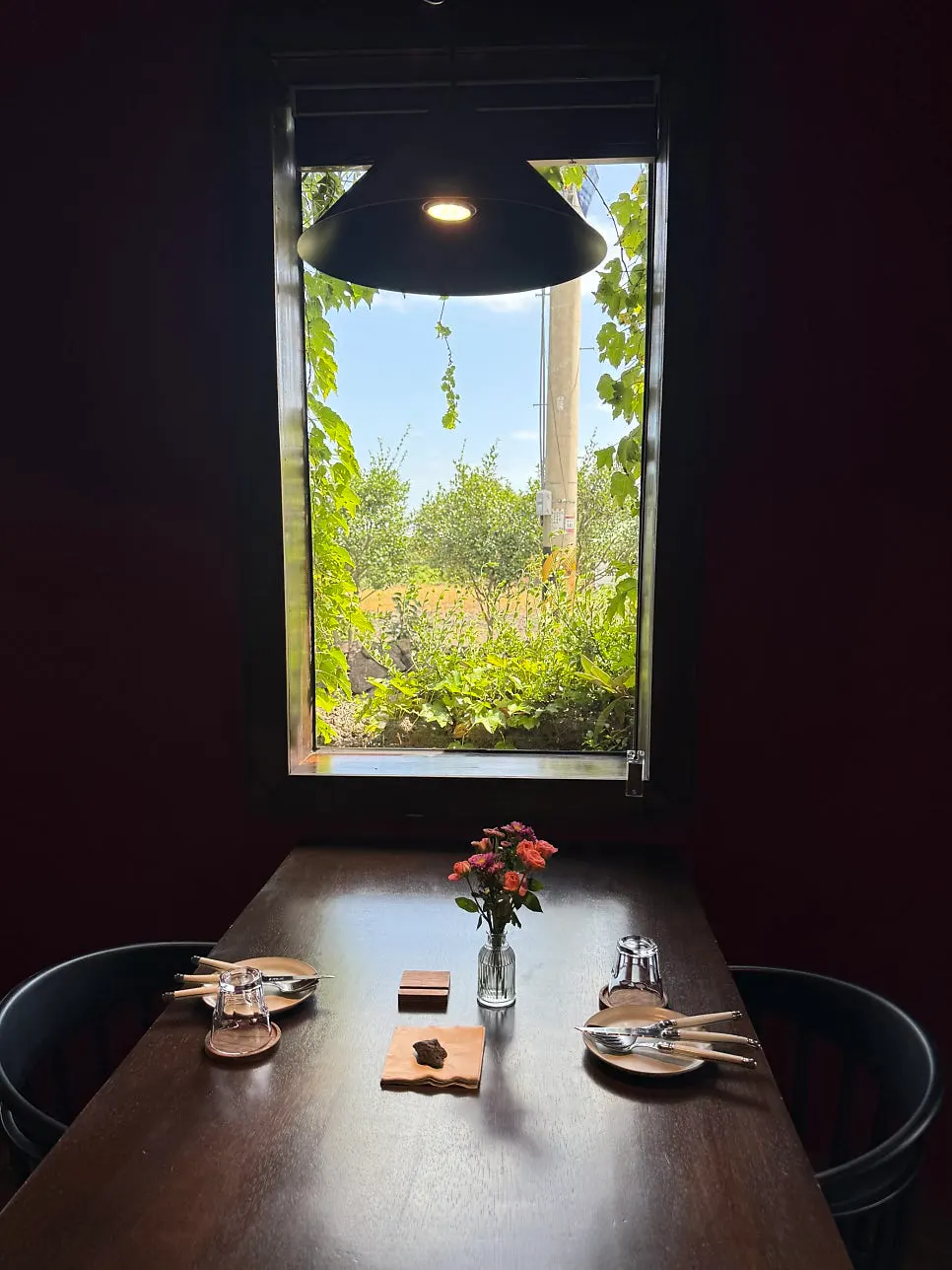 Interior view of Nansan-ri Restaurant
