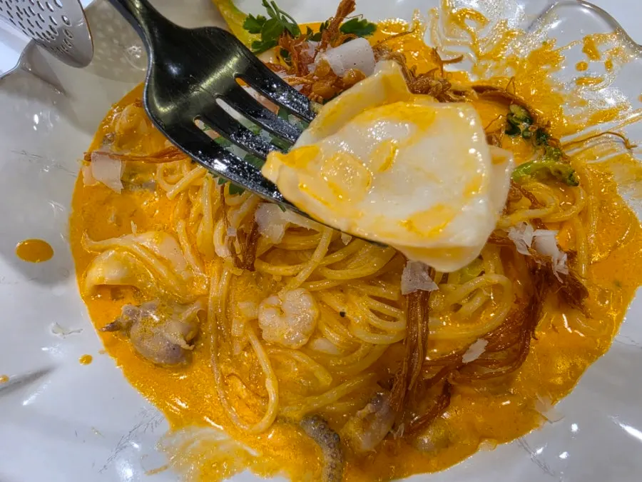 Crispy fried mushroom topping on the pasta