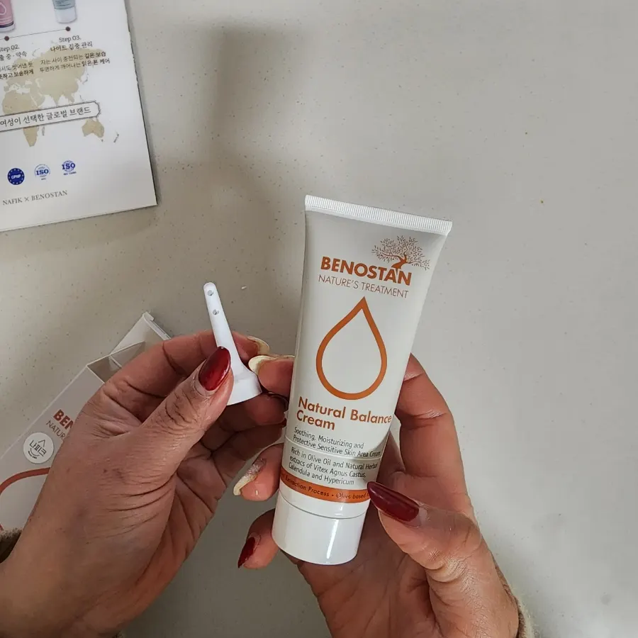 Napic cream texture and usage scene