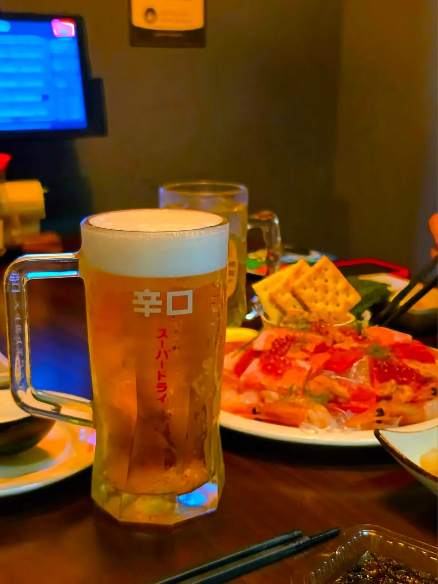 Asahi draft beer foam