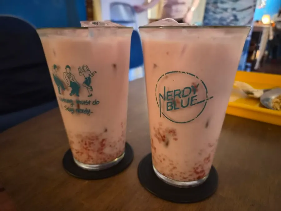 치즈크림이 올라간 후레쉬 치즈케이크