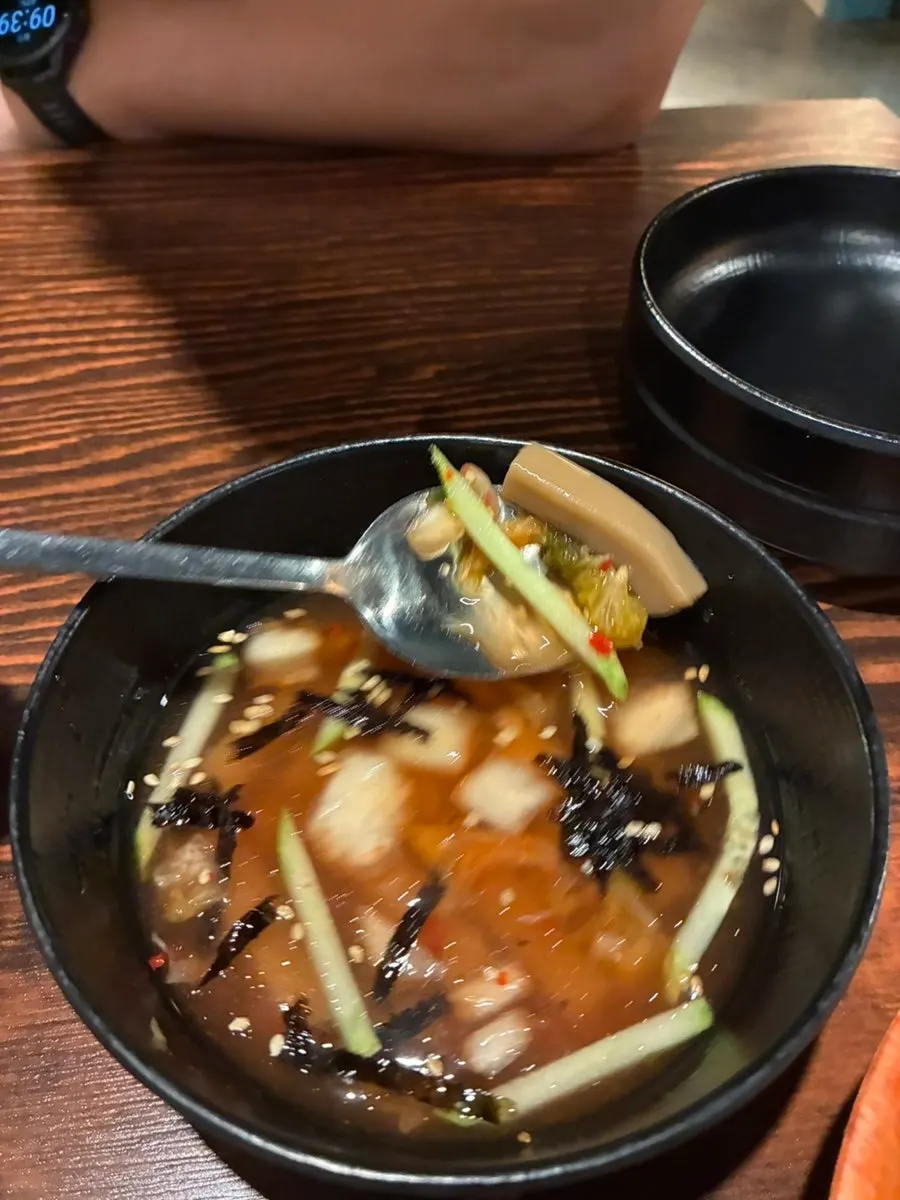 Indoor seating at Saechamjip in Neungdong