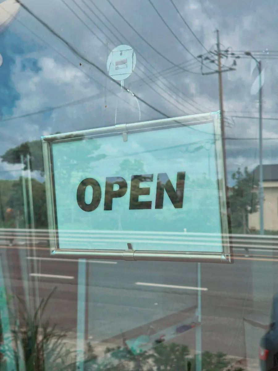 Arriving at the barbershop in Seongsan-eup