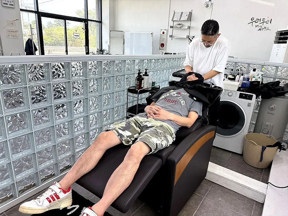 Mid-treatment during the shadow perm