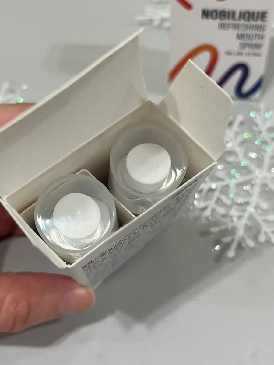 Oral spray convenient to split between the office and a bag