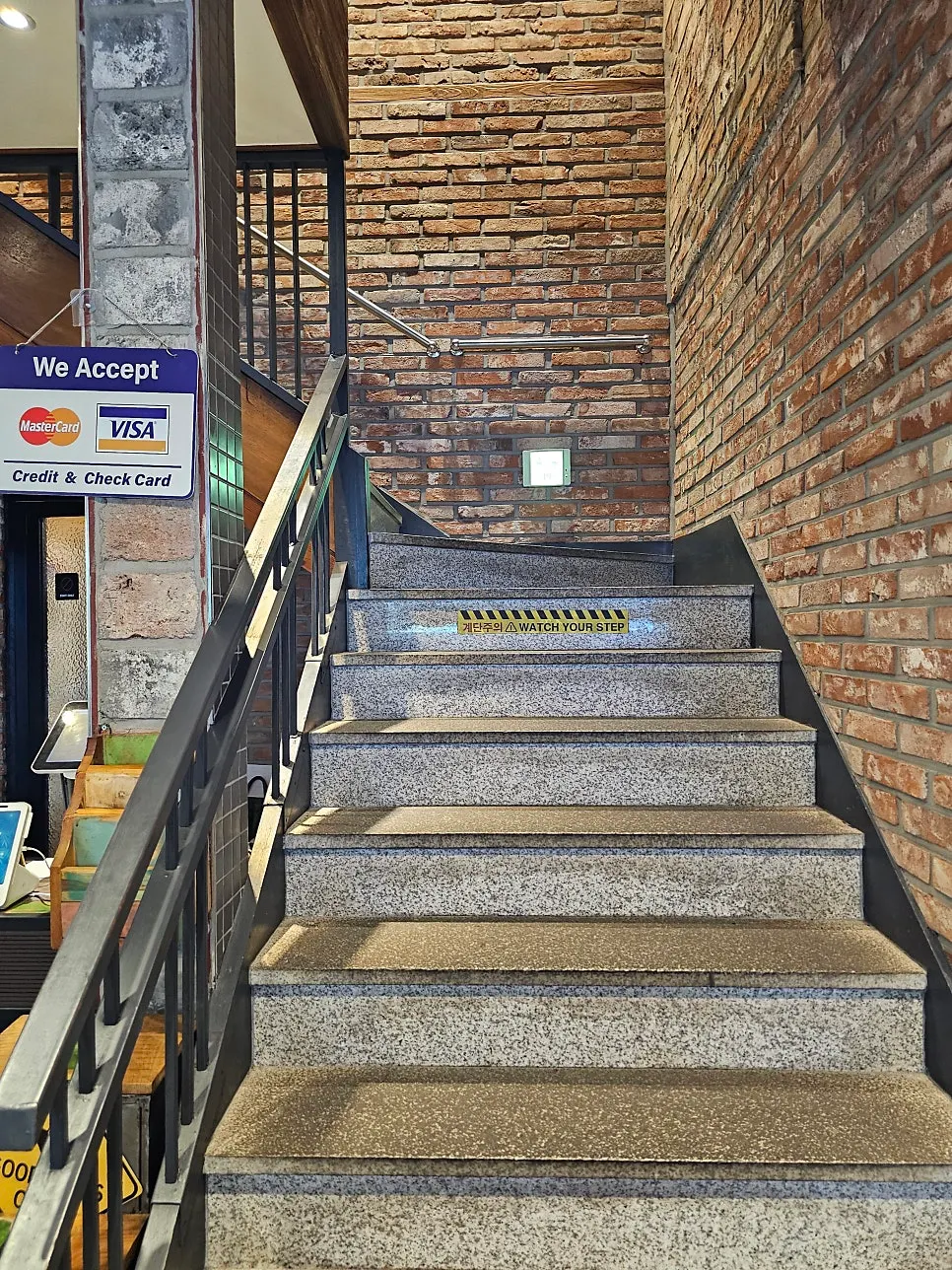 Stairway to the second floor at Nocheongol Bupyeong Main Branch