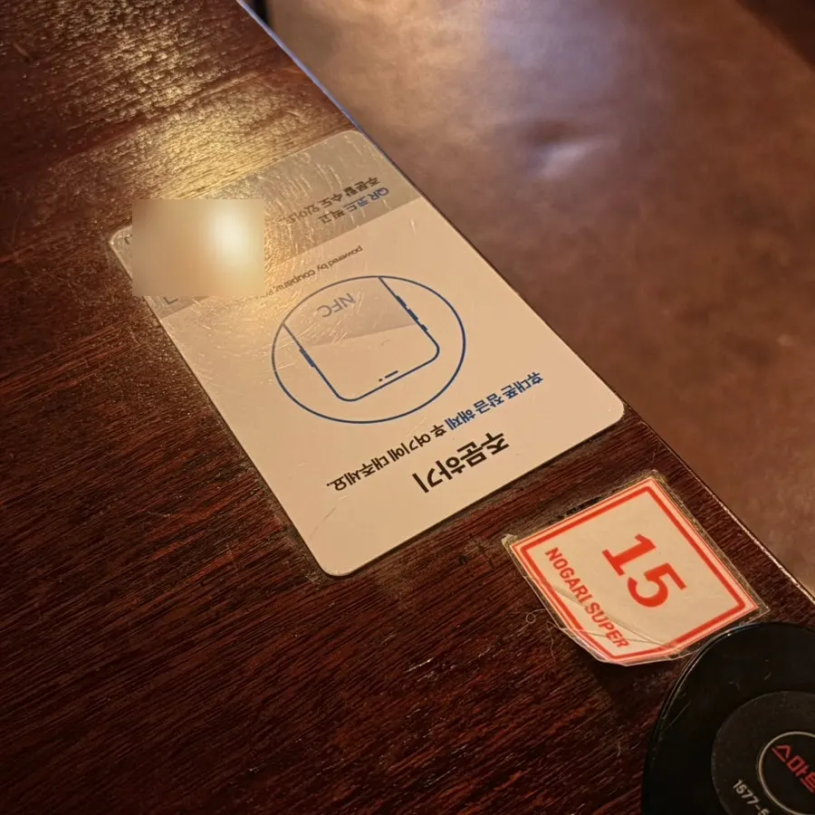 QR code ordering instructions on the table
