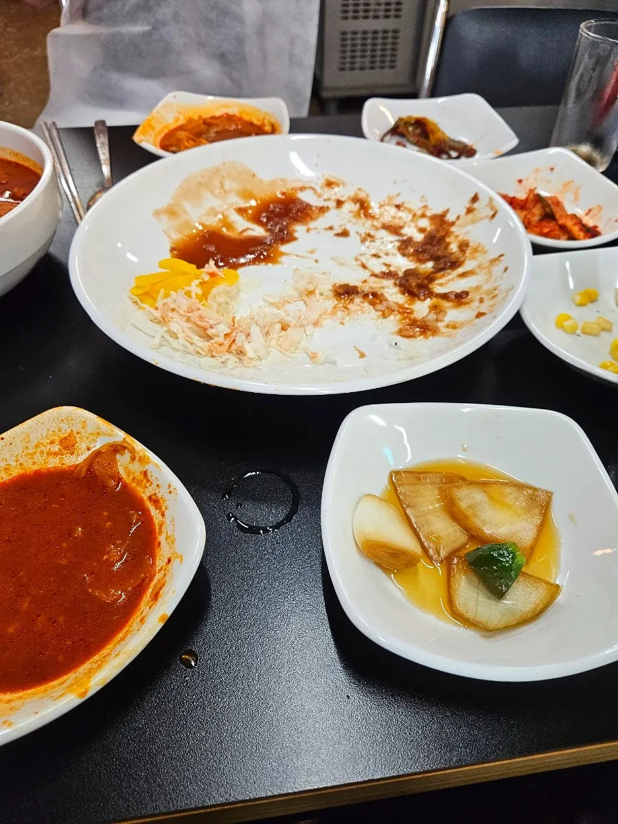 저녁식사 마무리 음식상