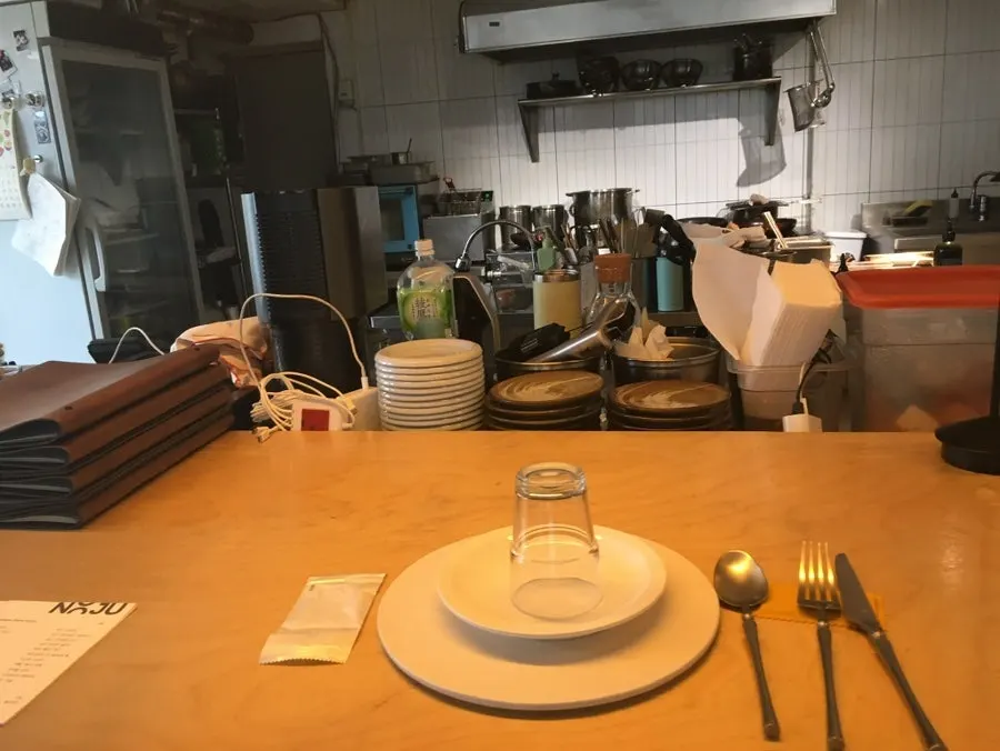 노주 바 좌석 가로 컷