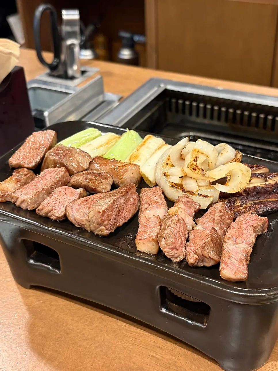 레스팅 후 완성된 프렌치랙 접시