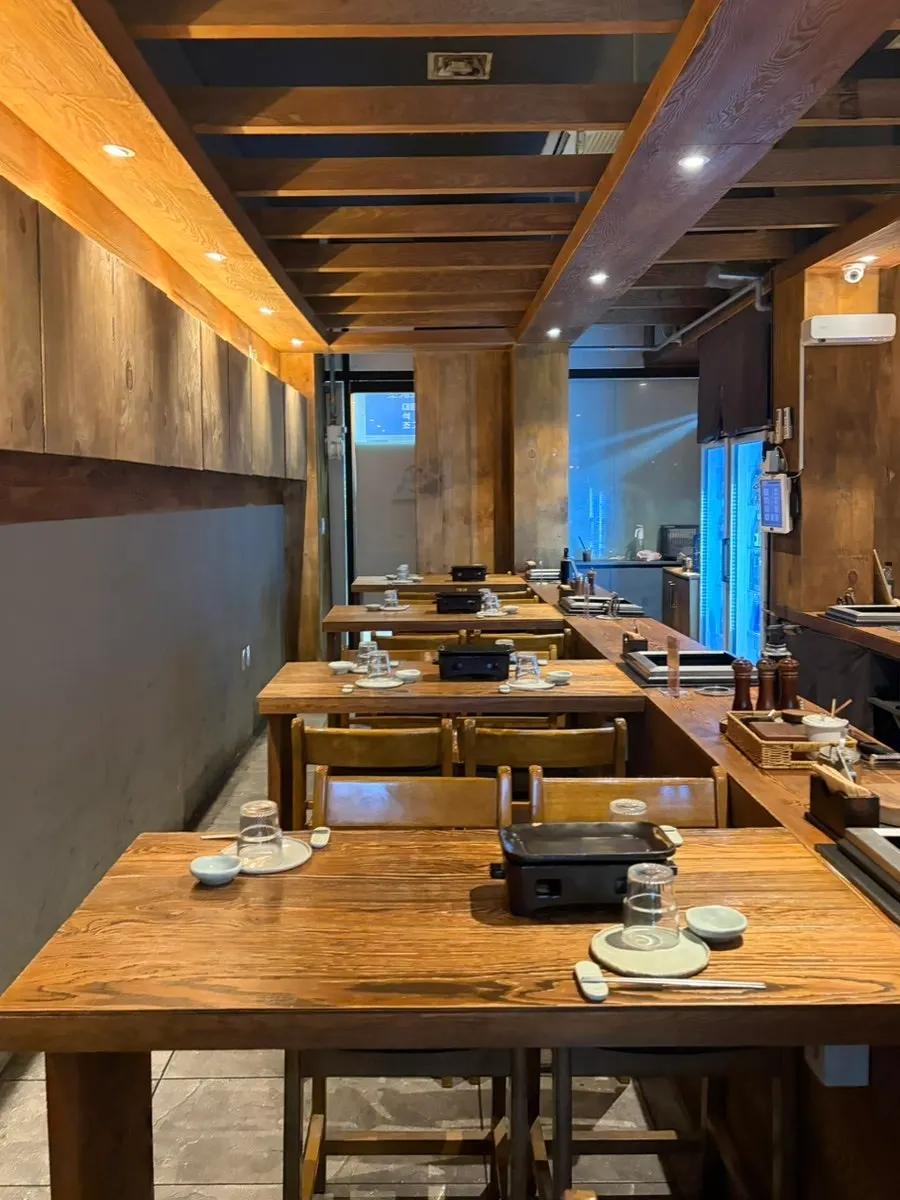 Interior view of Nokji Magok Main Branch