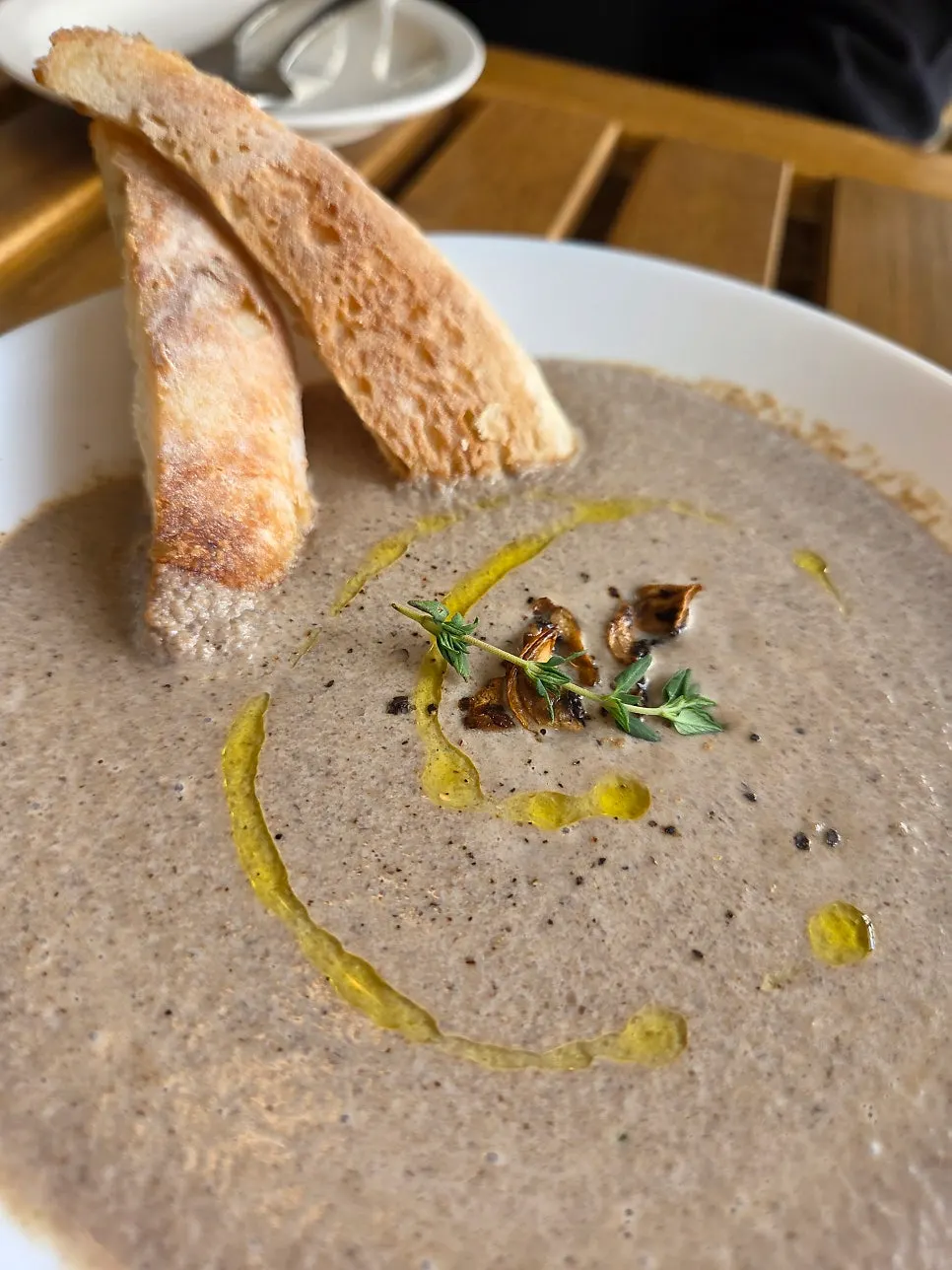 Richly simmered mushroom soup