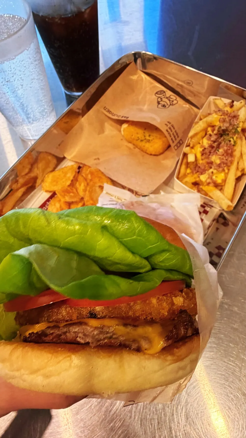 치즈베이컨프라이와 치즈바 사이드