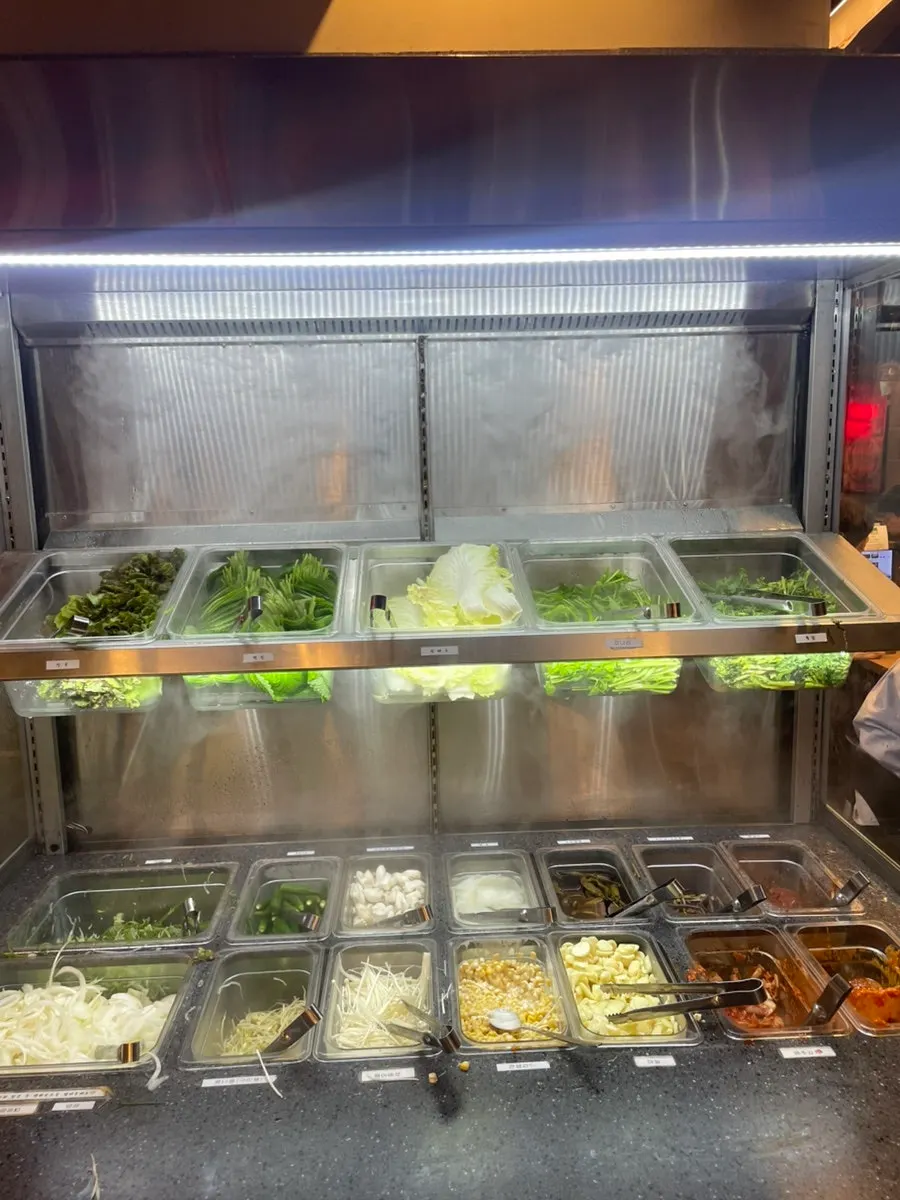 Self-serve bar corner available for ₩2,000 per person
