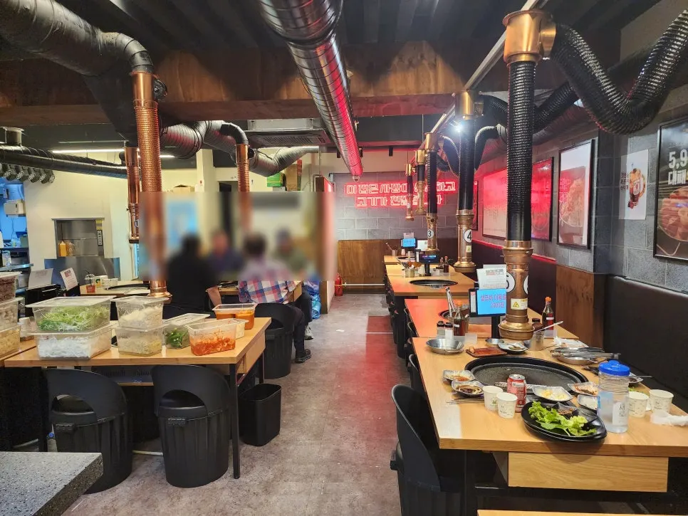 Exterior of Daepae Market Gangnam Nonhyeon Branch