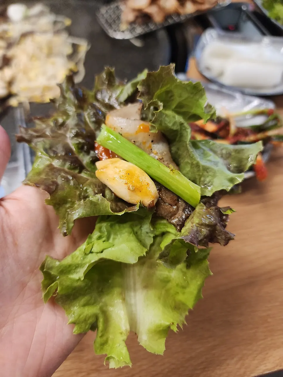 Self-bar side dishes and ssam vegetables