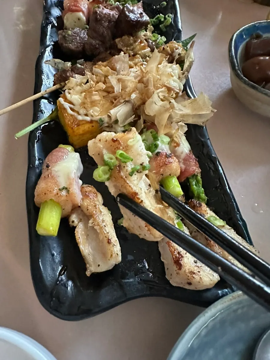 Assorted set of seven yakitori skewers