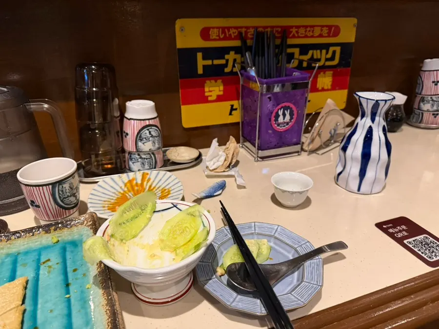 야장 테이블에 차려진 오뎅과 술