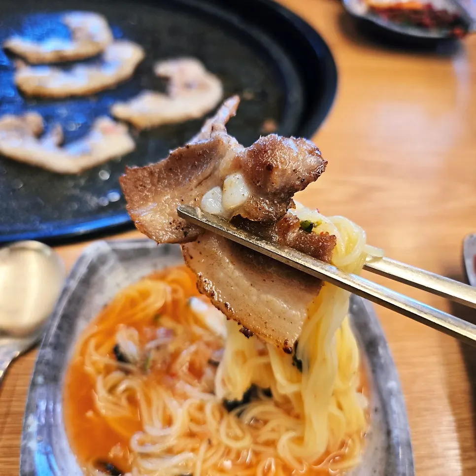 Alpine cabbage wrap with meat and ssamjang