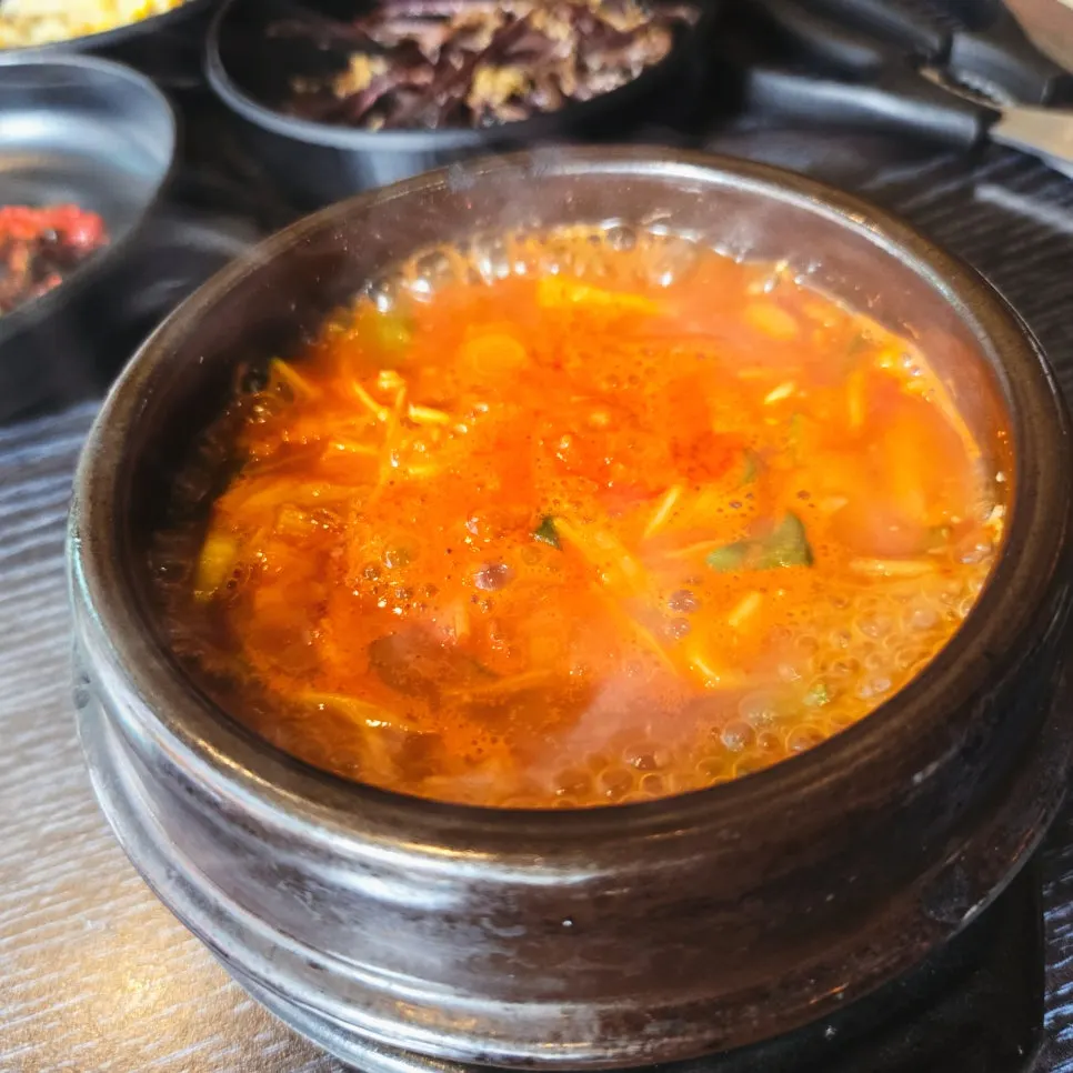 Free doenjang jjigae served with rice orders