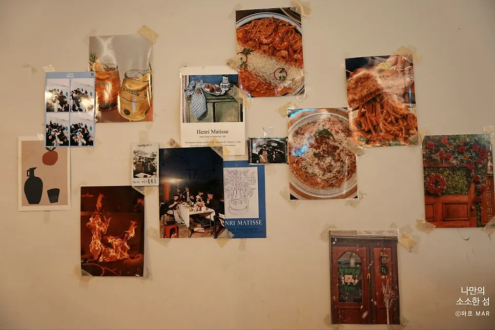 General view of Pasta Trio's interior