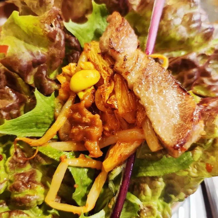 Gabrisal with assorted wrap greens