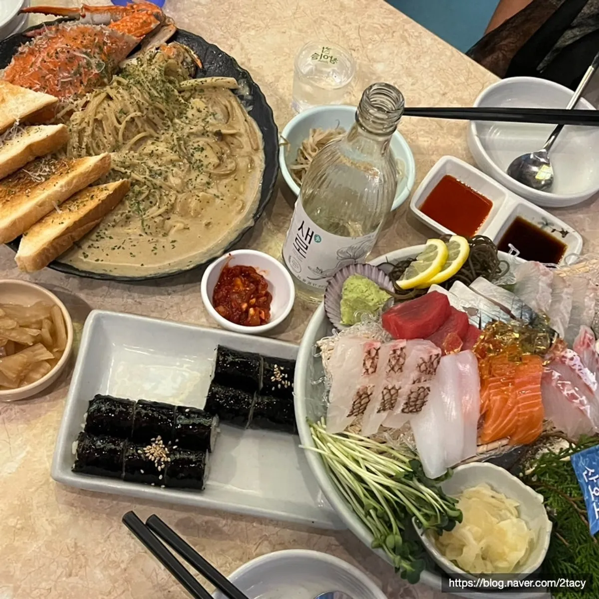 Sanhocho Signature Set and salt gimbap