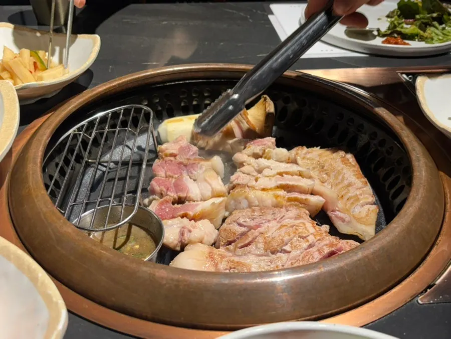 Jeju black pork cooking to the right doneness