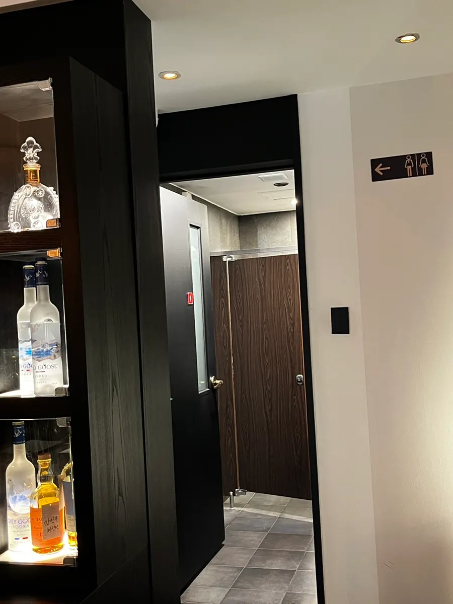 Spotless interior space at Luna Vine