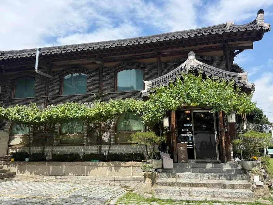 소나무 한정식 주변 풍경