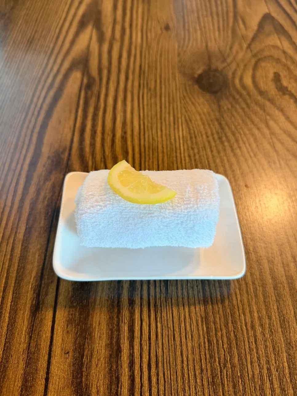 Lemon-scented hot towel