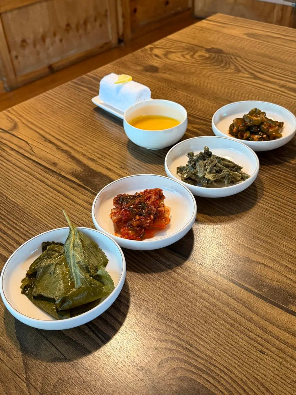 Pumpkin porridge and basic side dishes