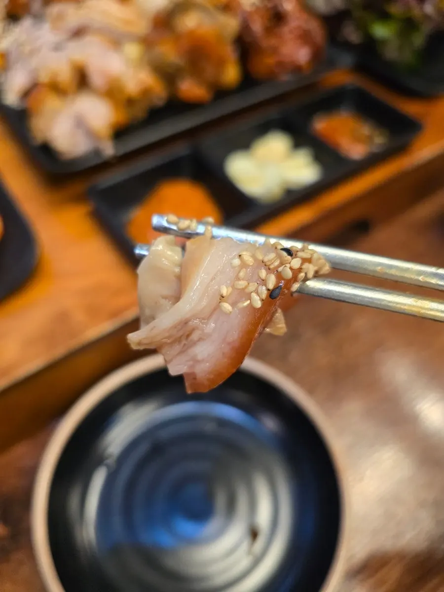 날치알을 올린 계란찜