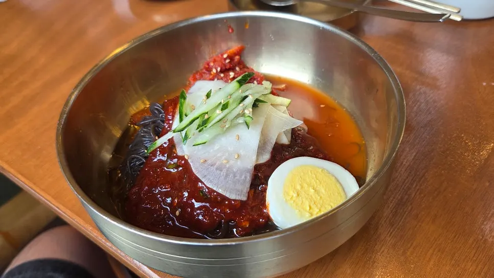 ข้าวสาหร่ายของ Nopo Dwaeji Aewol
