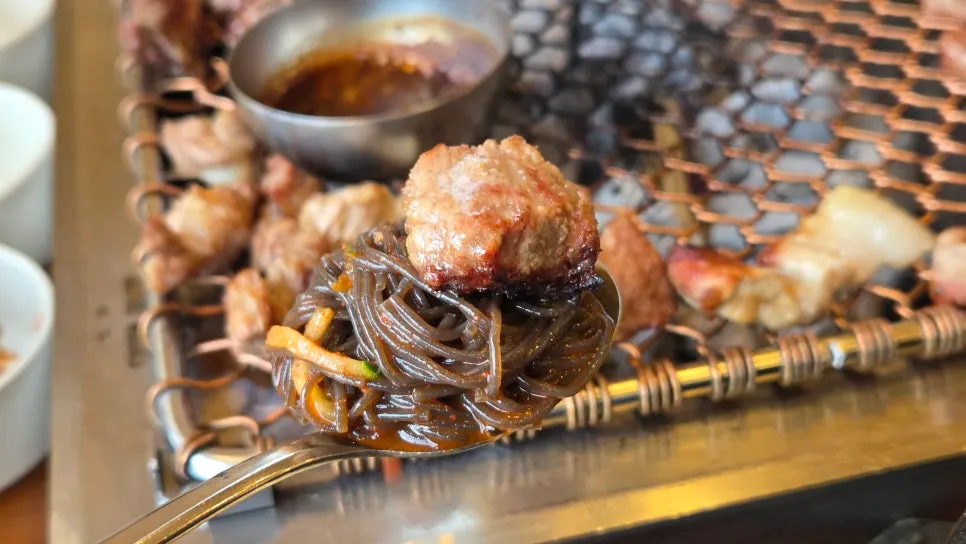 ข้าวสาหร่ายหนึ่งถ้วยกินคู่กับเนื้อ