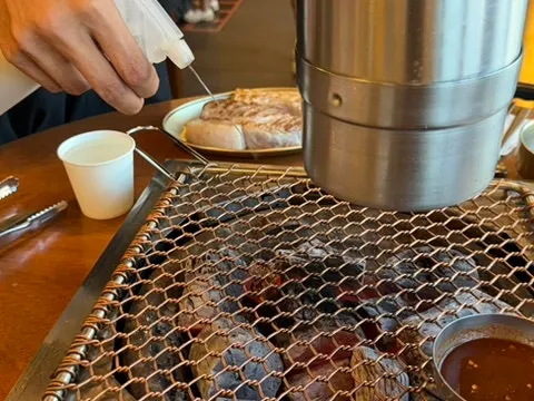 Close-up of pre-seared geungogi on the table