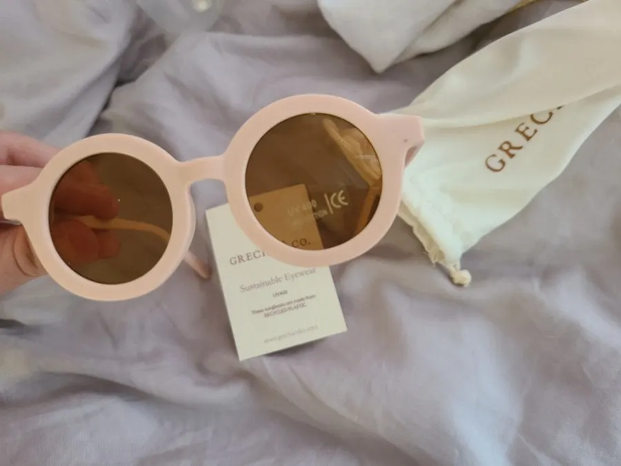 Children’s sunglasses in various colors