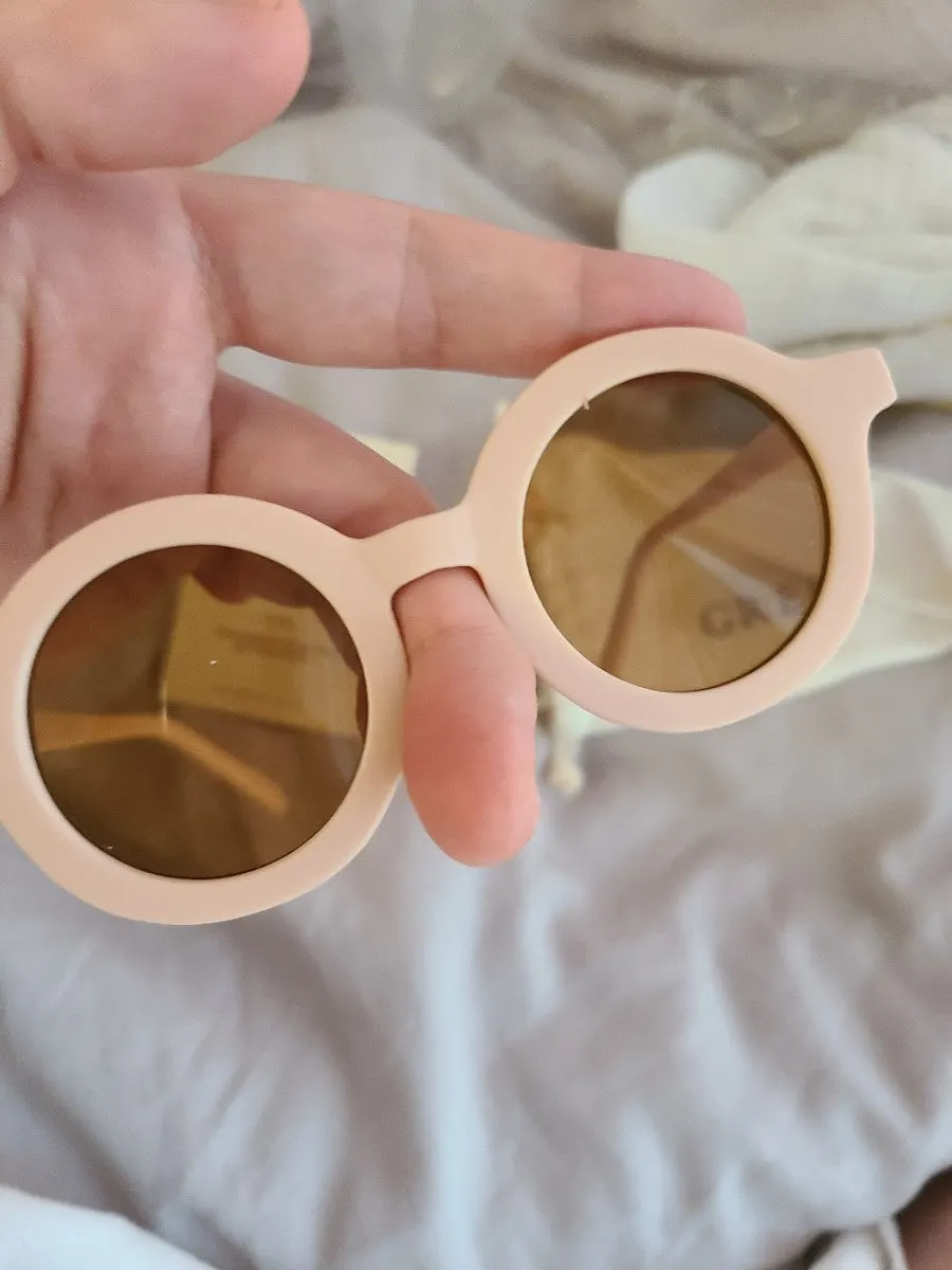 Children’s sunglasses with recycled-plastic frames
