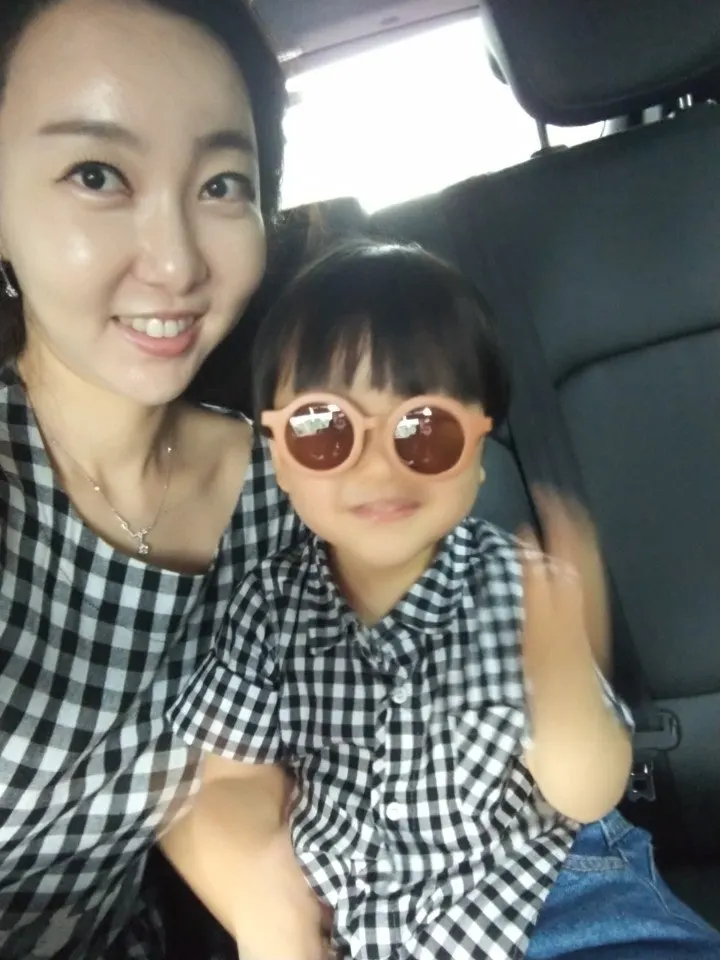 Child who loves the sunglasses