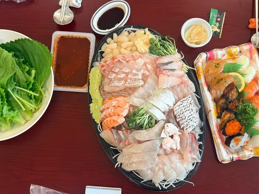 A pack of complimentary shrimp