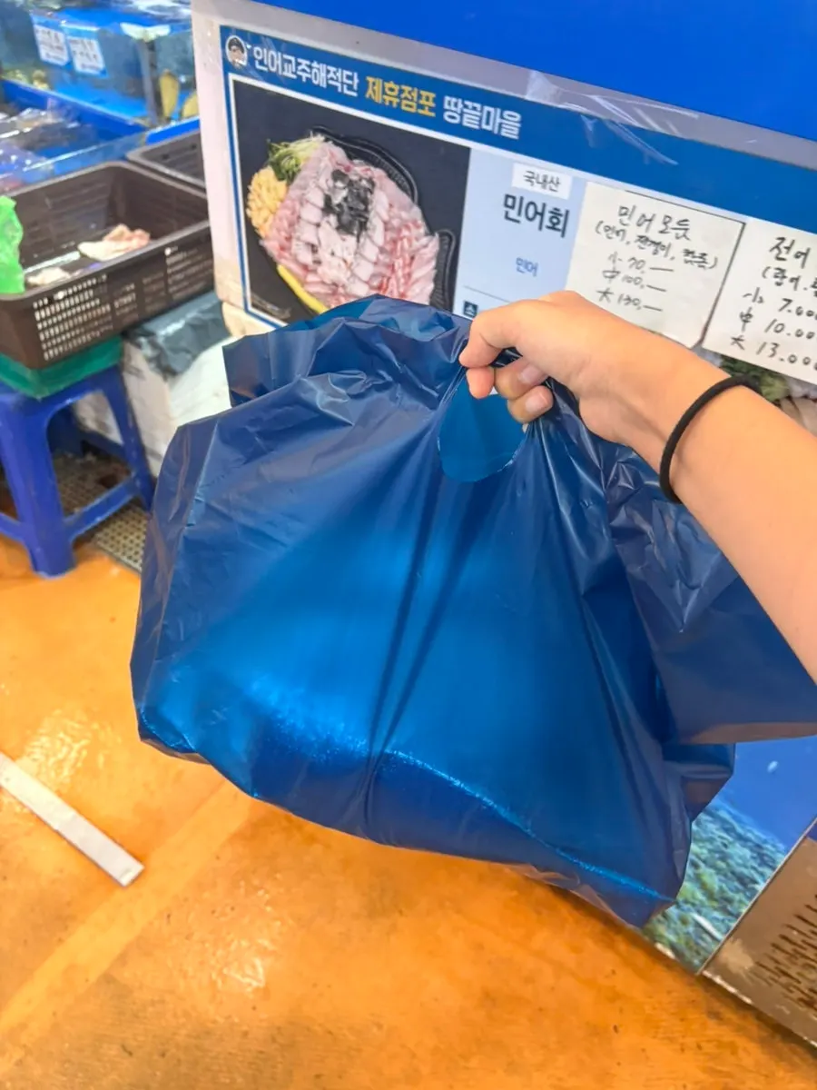 포장된 고급회 중 사이즈 용기