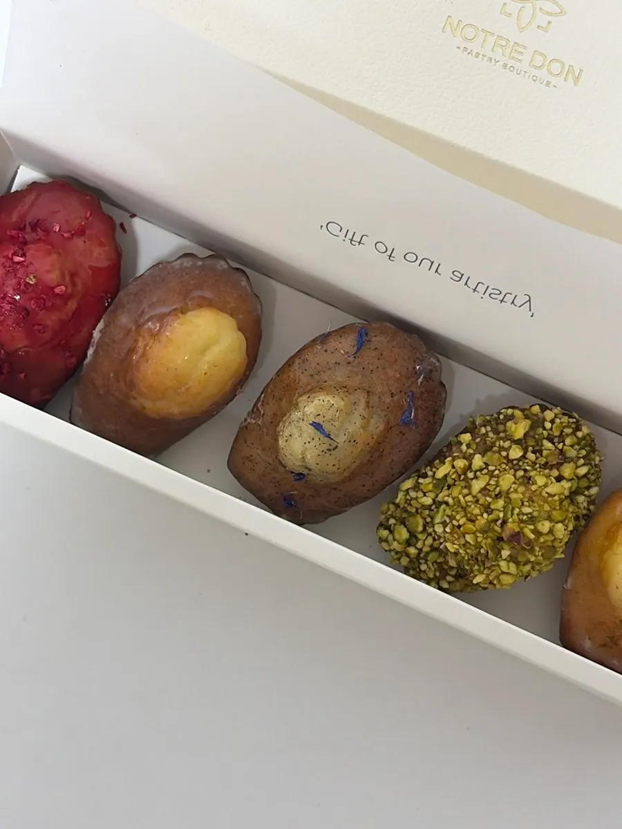 Detail of Notldun's madeleine selection package