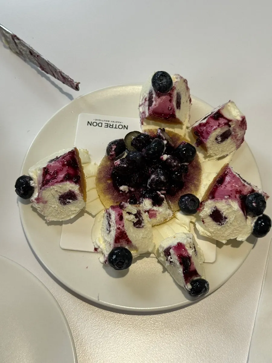 Close-up of the mascaberry cake