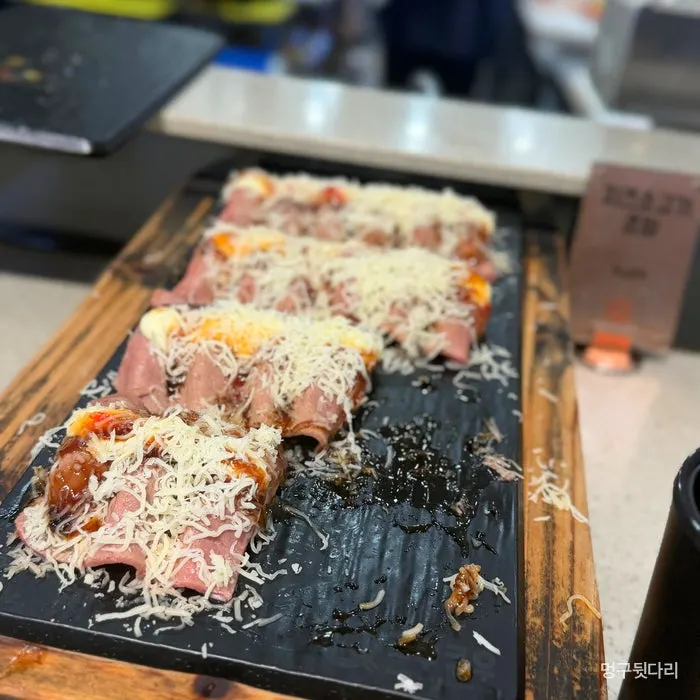クウクウ ノウォン店での家族の食事風景