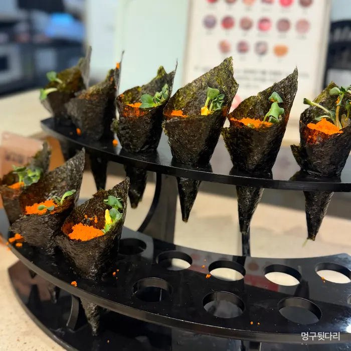 クウクウ ノウォン店の食事中のテーブル