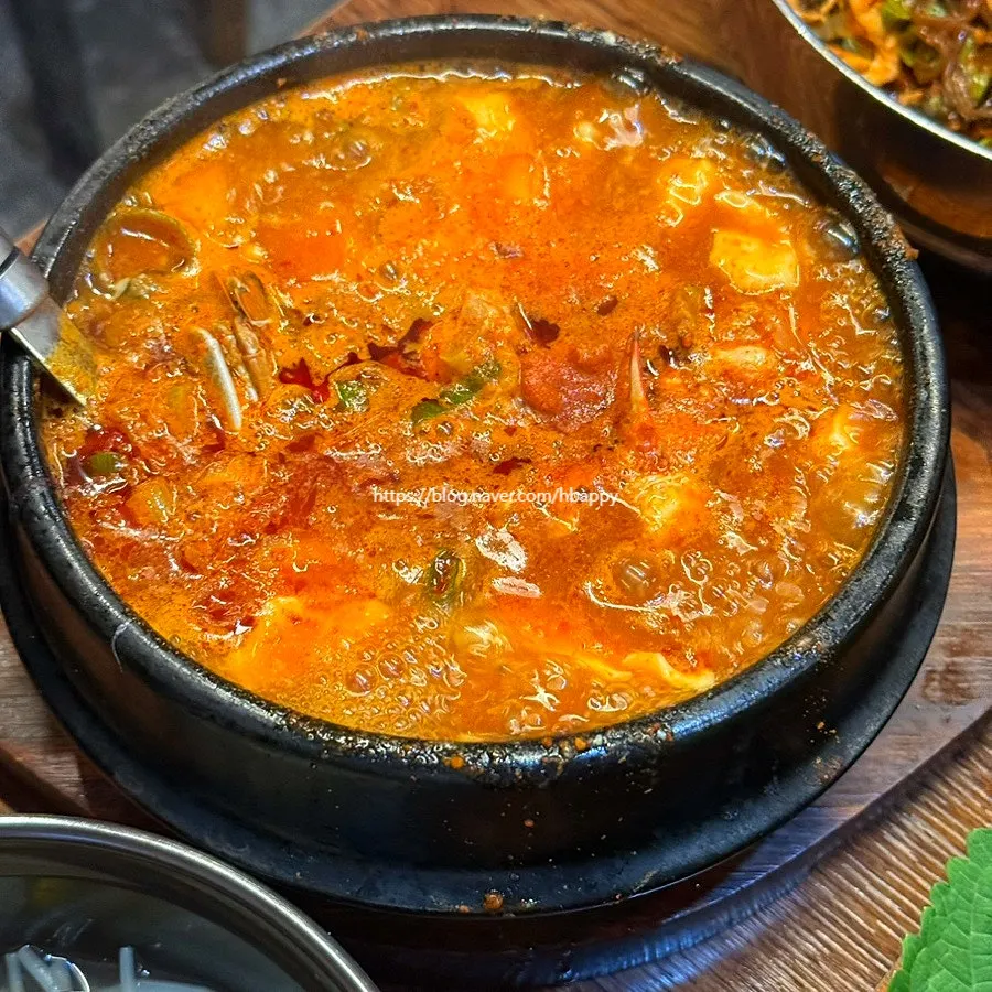 Jokbal enjoyed in a perilla leaf wrap