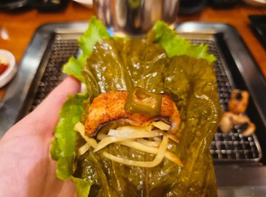 Deodeok pickle chosen for the set