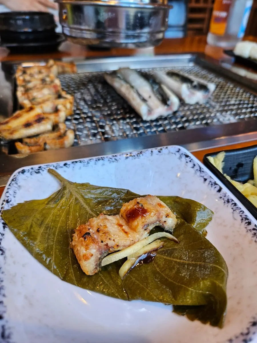 비린맛 없이 깔끔한 어리굴젓 한 접시