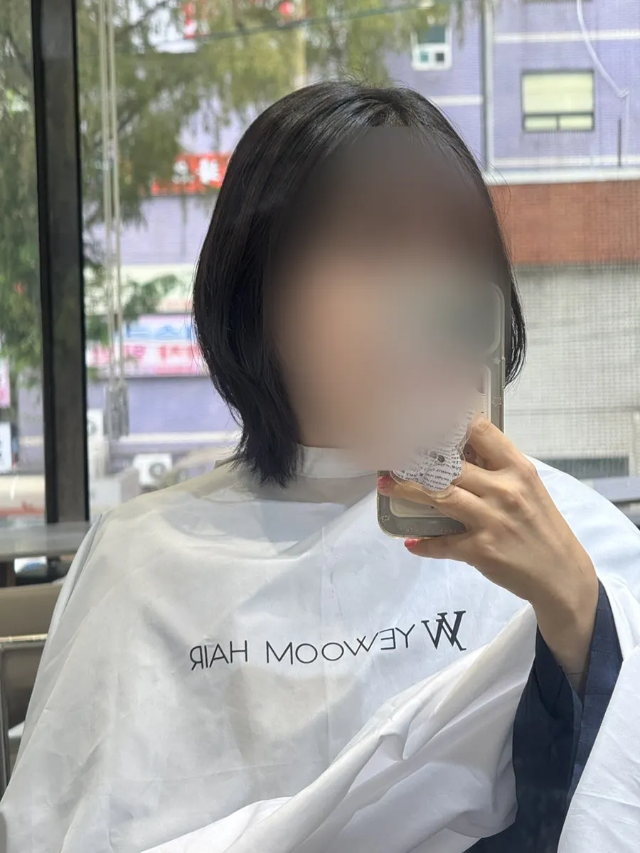 짧아진 앞머리와 단발 C컬 정면